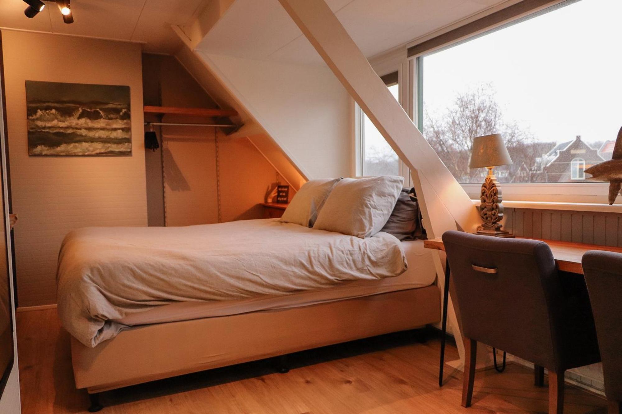 Zee-en-zo Bed & Breakfast *